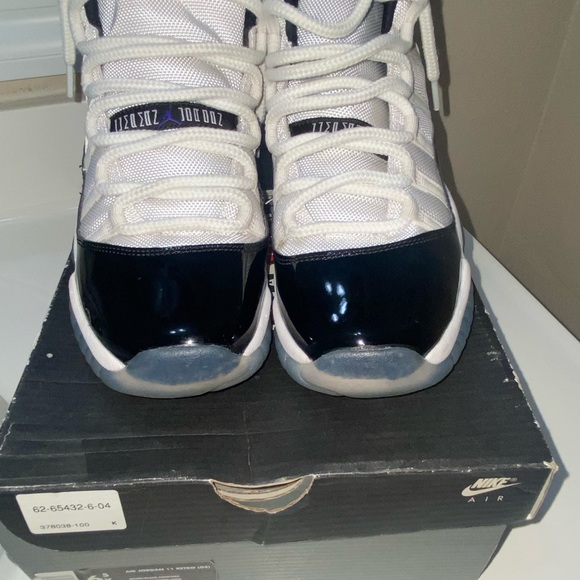 Jordan Retro 11 Concord - Picture 8 of 9